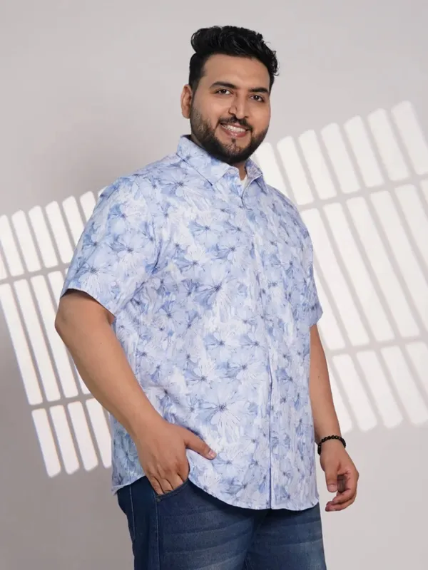 Plus_Size_Sky_Blue_Floral_Printed_Casual_Shirt_For_Men