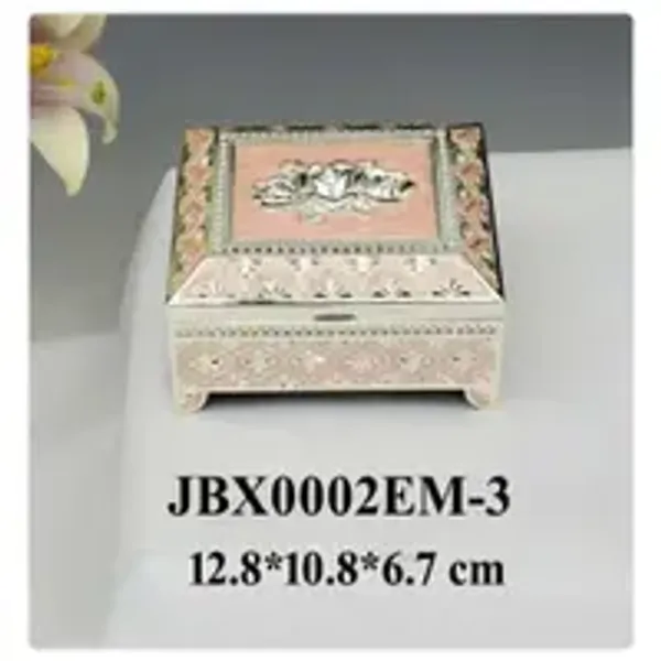 Toffee_Box_Peach