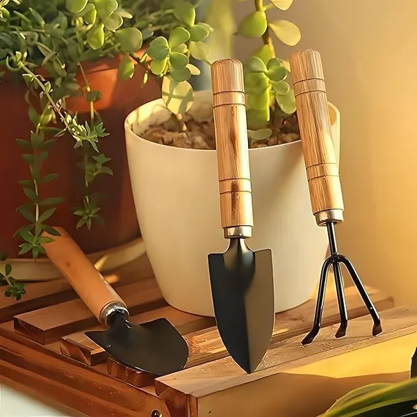 VIDA_DE_JARDIN_Vida_De_Jardin_Garden_Hand_Tools_|_Metal_Tools_with_Wooden_Handles_for_Digging,_Cultivating_and_Aerating_|_Durable_Gardening_Tool_Kit_for_Home_Garden,_Pots_|_Set_of_3
