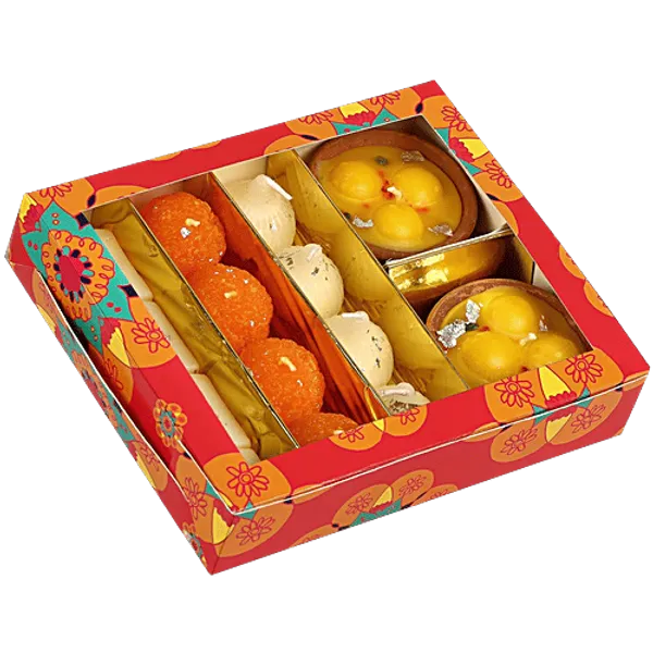Assorted_Indian_Mithai_Shaped_Candles_Gift_Box