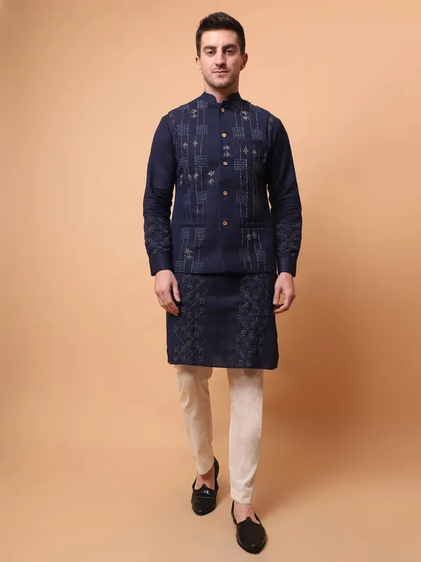 Navy_Cotton_Straight_Kurta_Sadri_With_Pant_For_Men