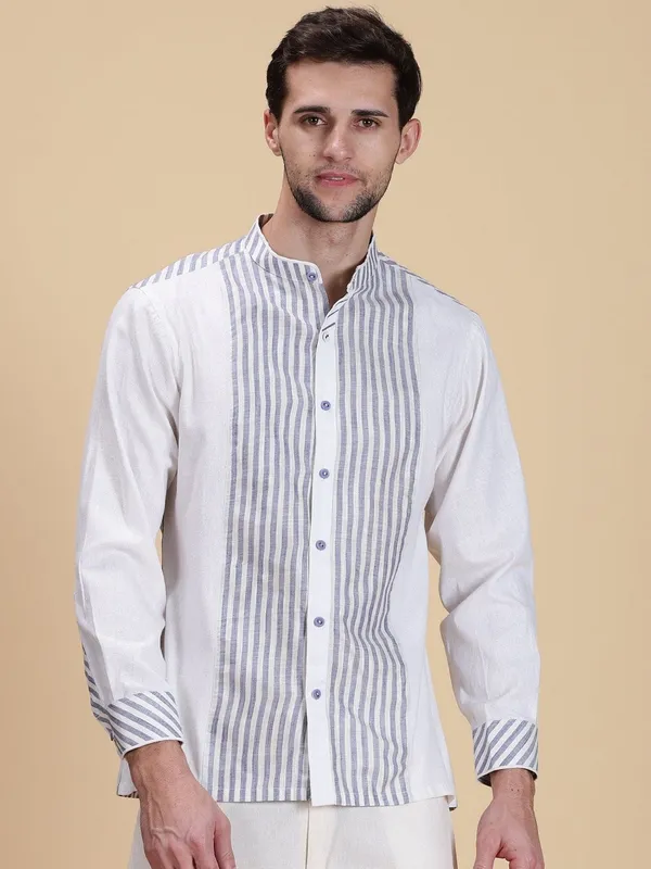 White_Linen_Regular_Fit_Striped_Kurta_Shirt_For_Men