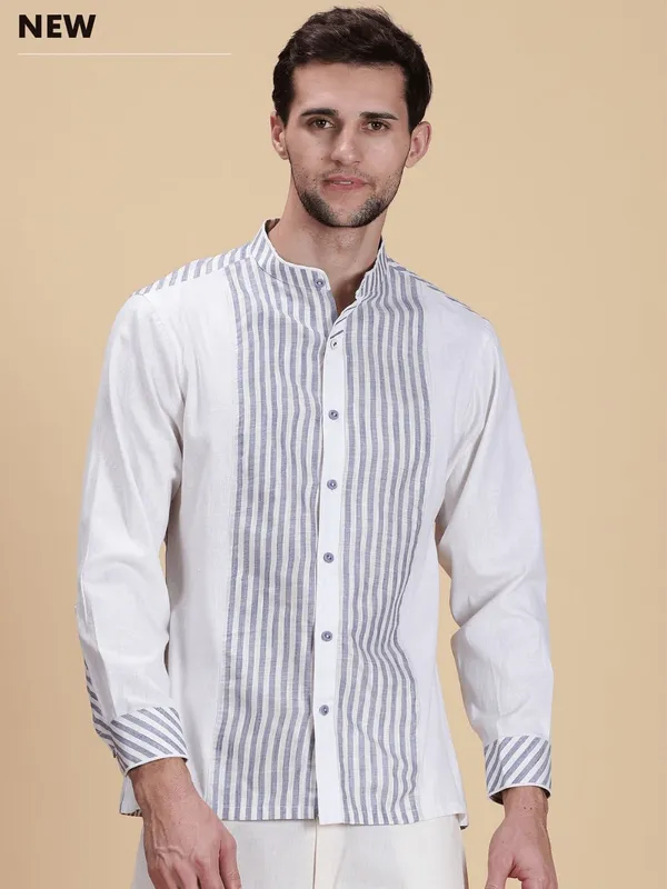 White_Linen_Regular_Fit_Striped_Kurta_Shirt_For_Men