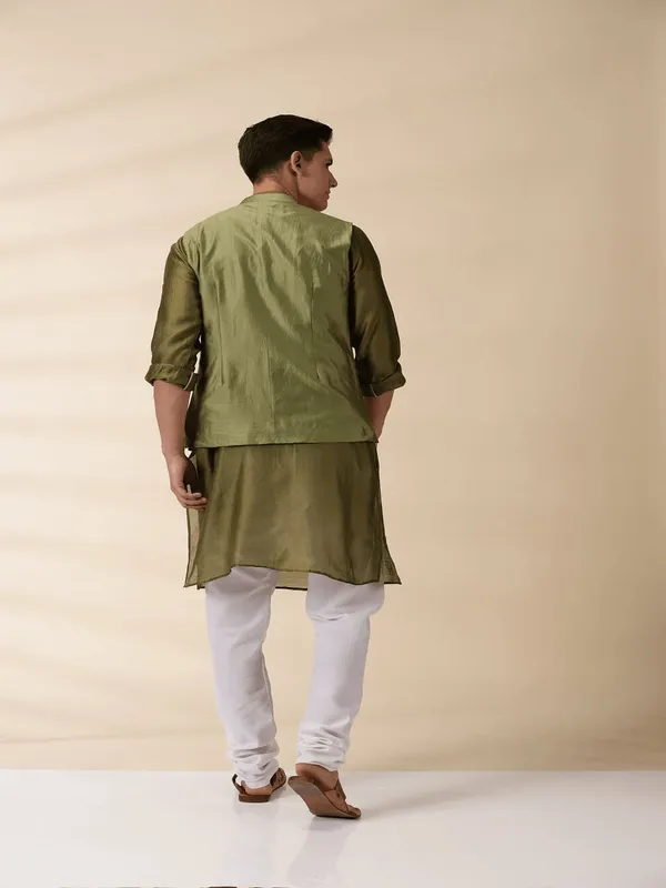 Olive_Chanderi_Silk_Straight_Fit_Embroidered_Kurta_Pyjama_Bandi_Set_For_Men
