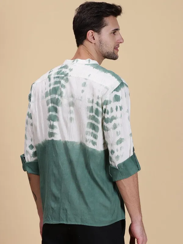 White_Khadi_Cotton_Tie_Dye_Casual_Shirt_For_Men