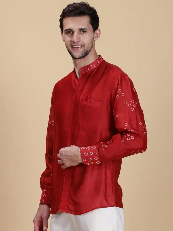 Red_Silk_Cotton_Regular_Fit_Formal_Shirt_For_Men