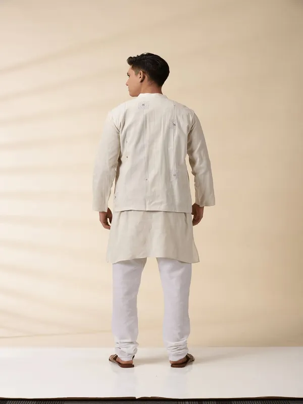 White_Khadi_Cotton_Embroidered_Kurta_Set_With_Jacket_For_Men