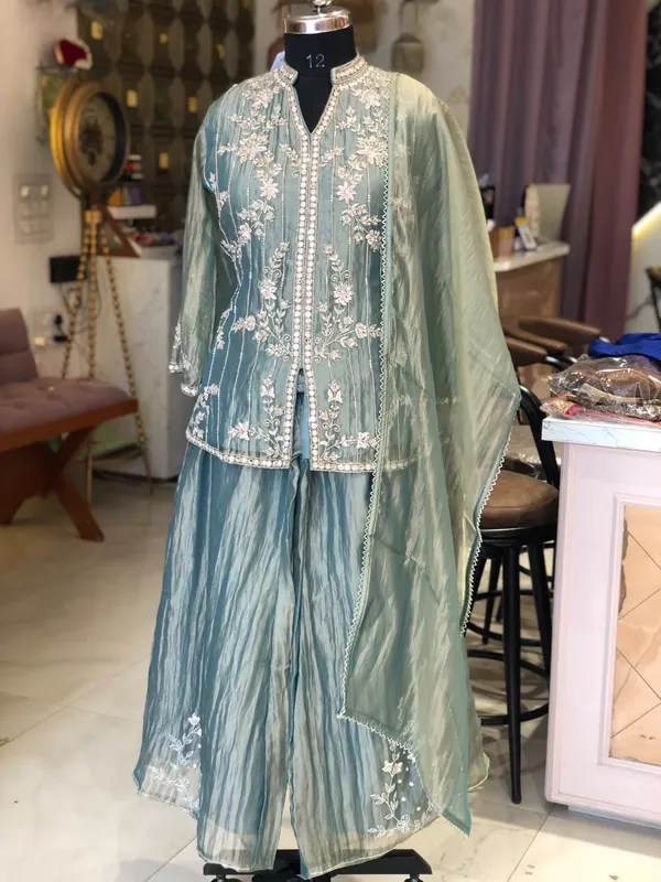 Sea_Green_Crush_Tissue_Embroidered_Suit_Set_For_Women