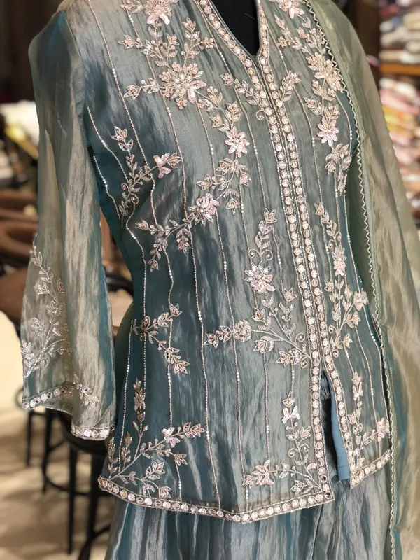 Sea_Green_Crush_Tissue_Embroidered_Suit_Set_For_Women