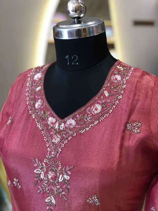Pink_Shimmer_Straight_Kurti_Pant_Set_For_Women