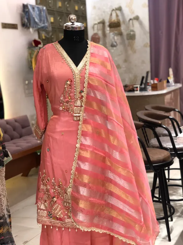 Pink_Shimmer_Embroidered_Ethnic_Suit_Set_For_Women