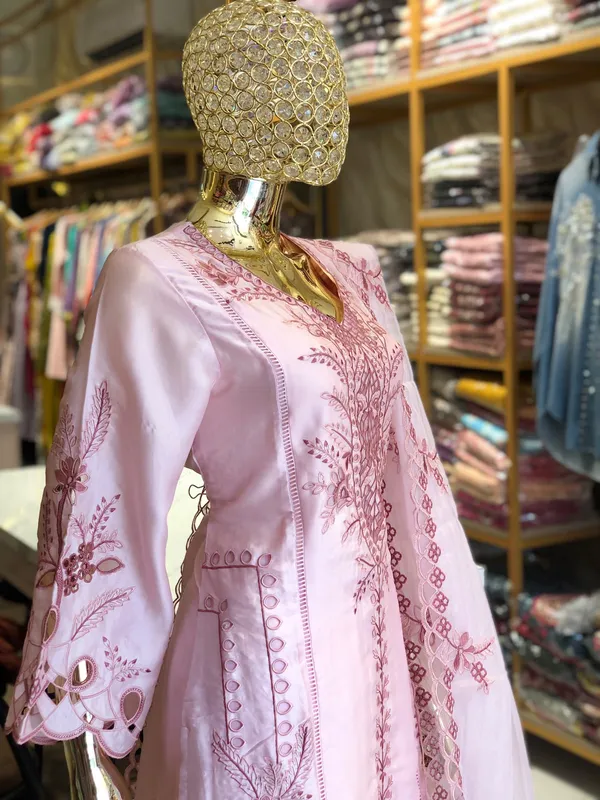 Baby_Pink_Satin_Embroidered_Pakistani_Suit_Set_For_Women