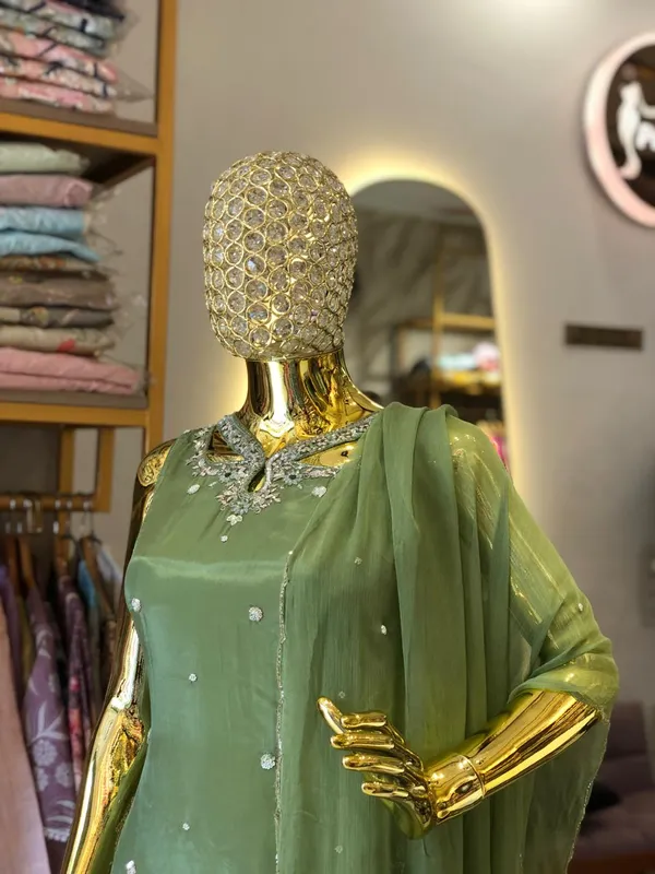 Green_Crepe_Straight_Embroidered_Kurta_Suit_Set_For_Women