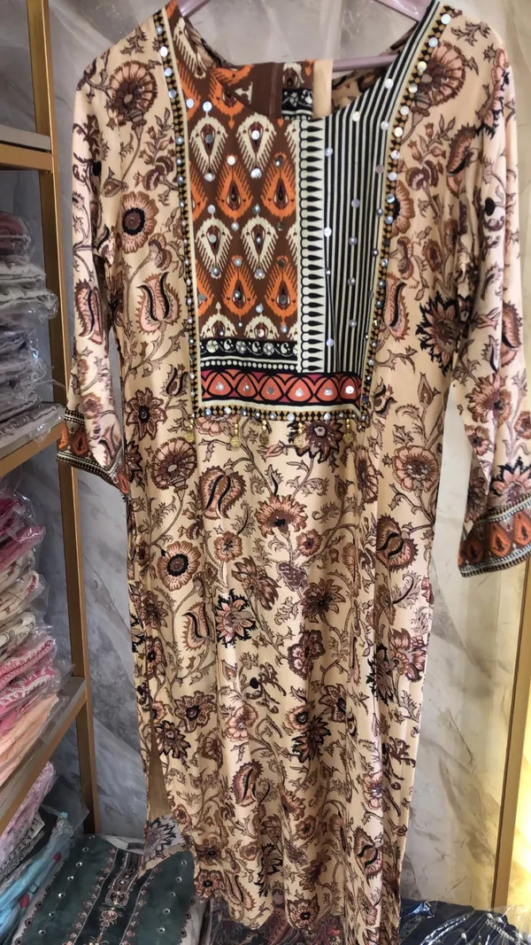 Beige_Muslin_Neck_Detail_Kurta_For_Women