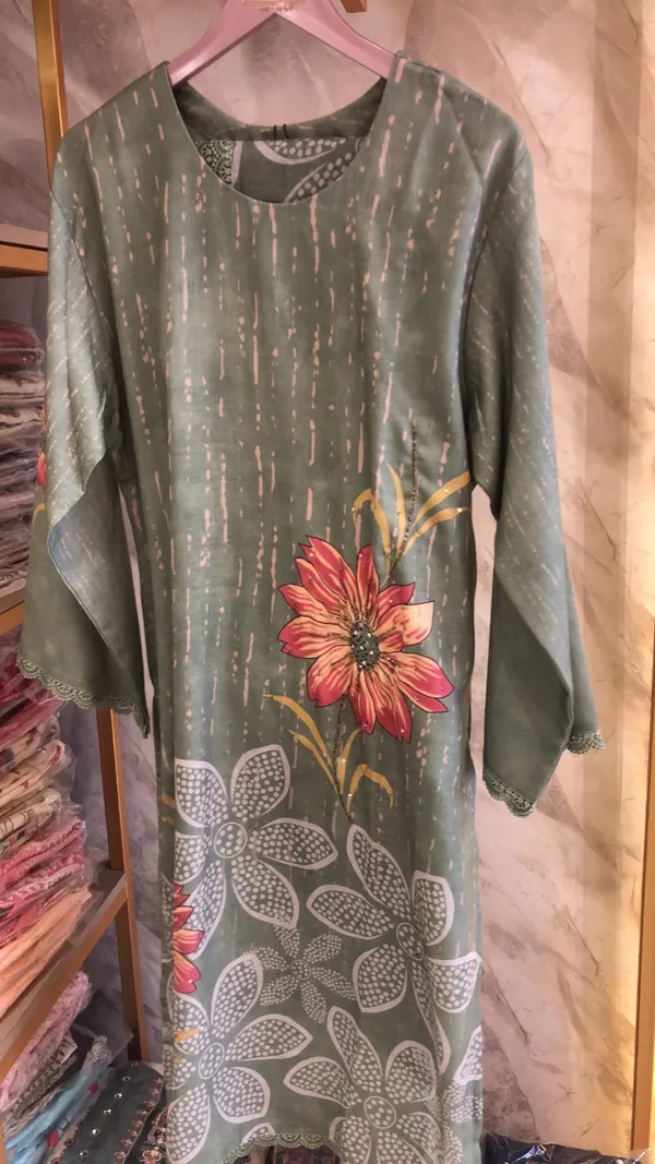 Green_Cotton_Hand_Work_Kurta_Pant_Dupatta_Set_For_Women