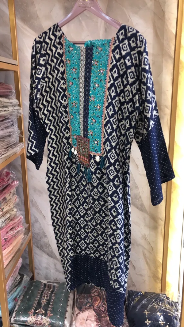 Blue_Muslin_Printed_Neck_Detail_Kurta_Pant_Dupatta_Set_For_Women