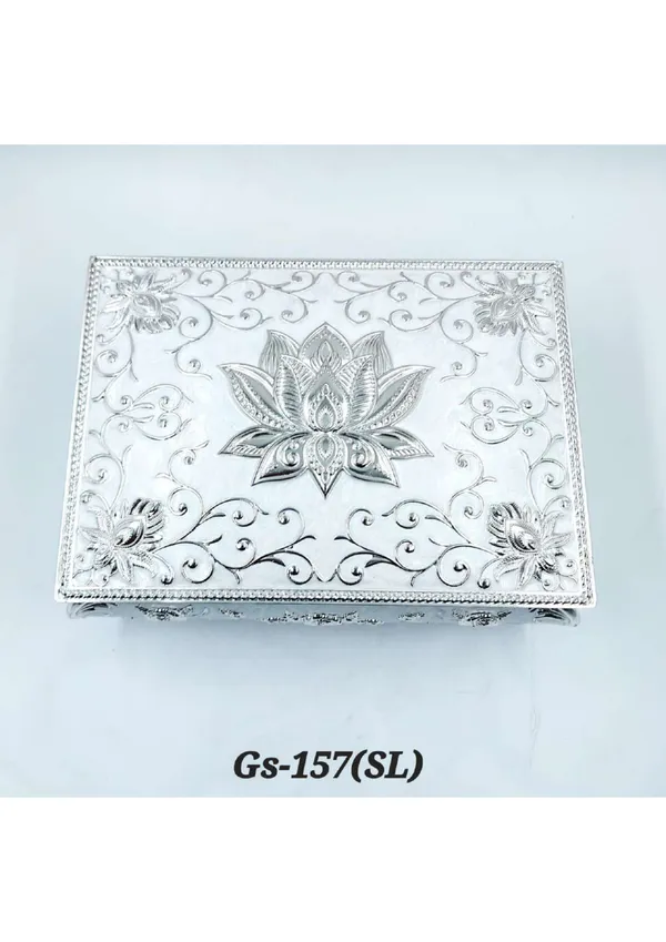 Metal_Decorative_Floral_Embossed_Jewellery_Box
