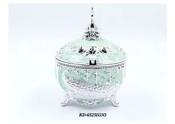 Metal_Traditional_Peacock_Motif_Covered_Serving_Bowl