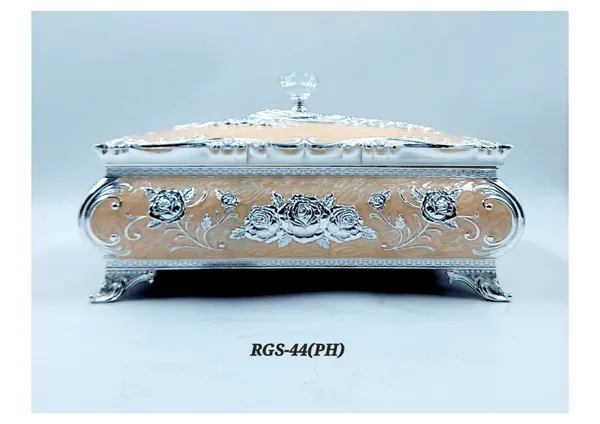 Metal_Ornate_Floral_Pattern_Storage_Box