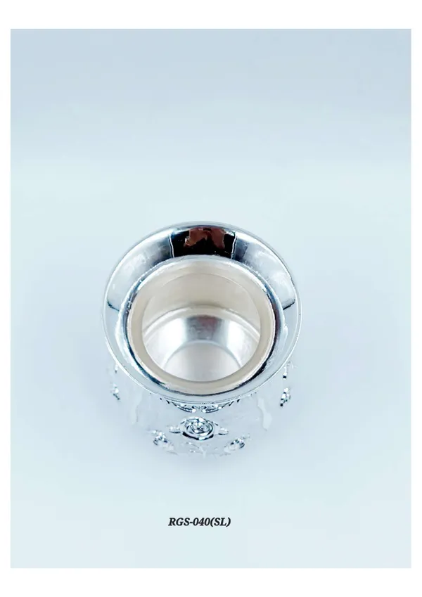 Metal_Decorative_Floral_Pattern_Silver_Vase
