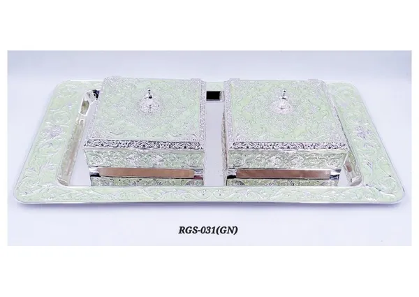 Metal_Traditional_Floral_Pattern_Two-Piece_Dry_Fruit_Box_Set