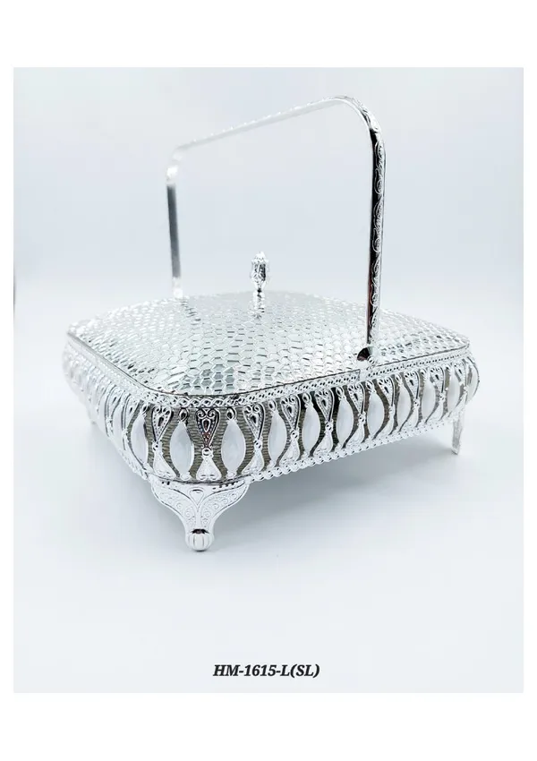 Metal_Ornate_Textured_Three_Compartment_Dry_Fruit_Box