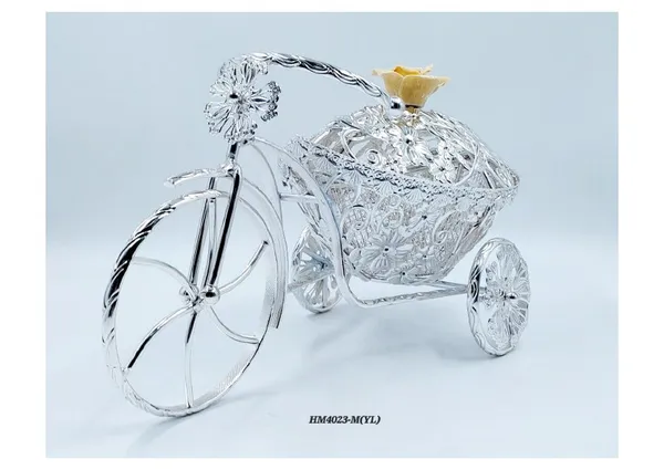 Metal_Decorative_Floral_Cycle_Fruit_Basket