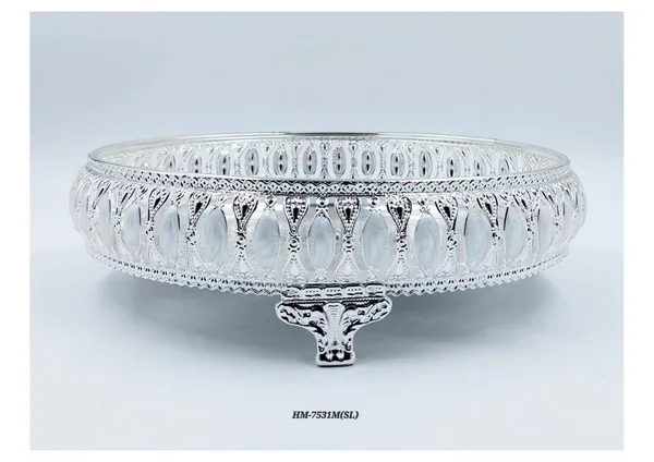 Metal_Traditional_Ornate_Pattern_Pedestal_Fruit_Bowl