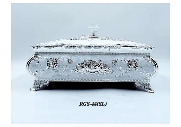 Metal_Ornate_Peacock_Pattern_Decorative_Storage_Box