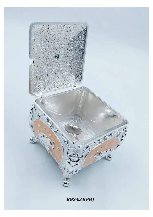 Metal_Traditional_Elephant_Motif_Decorative_Storage_Box