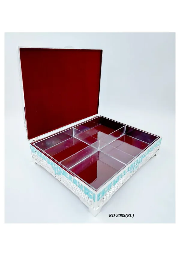 Metal_Traditional_Peacock_Pattern_Four_Compartment_Dry_Fruit_Box