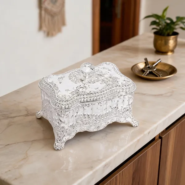 Metal_Ornate_Silver_Trinket_Box