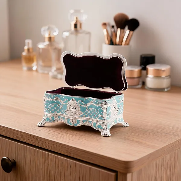 Metal_Ornate_Floral_Pattern_Trinket_Box