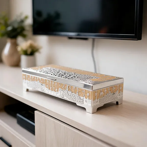 Metal_Ornate_Floral_Pattern_Storage_Box