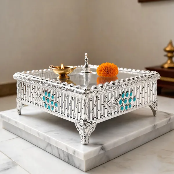 Metal_Traditional_Floral_Pattern_Pooja_Chowki