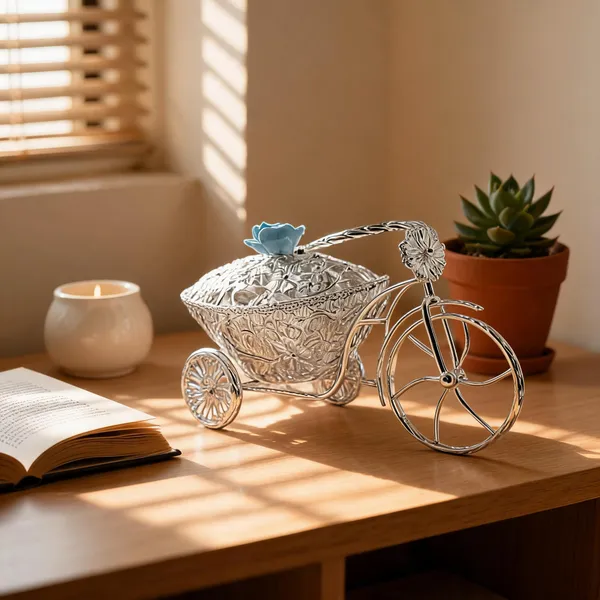 Metal_Ornate_Floral_Tricycle_Decorative_Showpiece_Silver