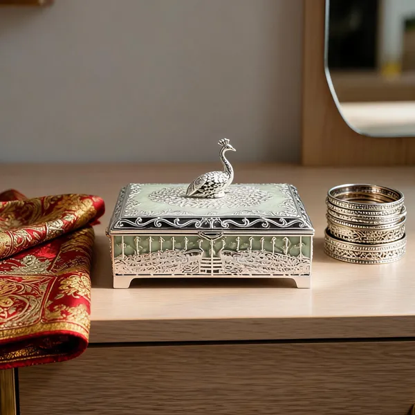 Metal_Traditional_Peacock_Embellished_Storage_Box