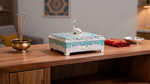 Metal_Ornate_Silver_Turquoise_Storage_Box