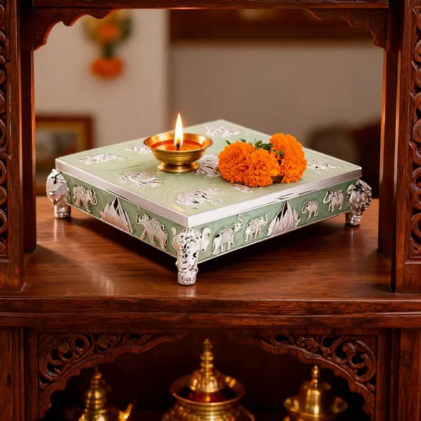 Metal_Festive_Floral_Pooja_Chowki