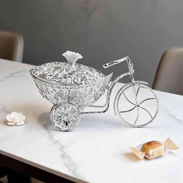 Metal_Ornate_Decorative_Basket