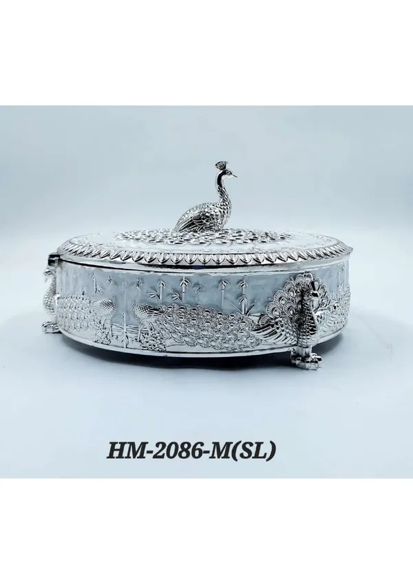 Metal_Traditional_Peacock_Embossed_Storage_Box