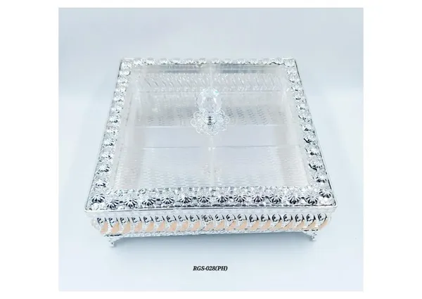 Metal_Ornate_Floral_Pattern_Lidded_Storage_Box