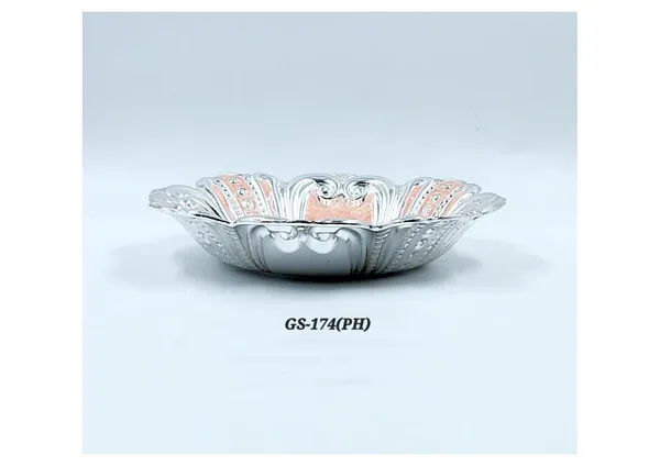 Metal_Ornate_Floral_Decorative_Plate