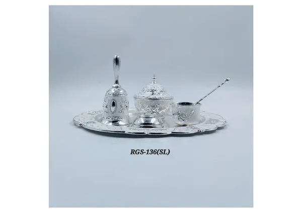 Metal_Traditional_Floral_Pooja_Thali_Set_Silver