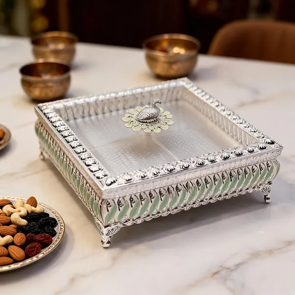 Metal_Ornate_Square_Lidded_Serving_Tray
