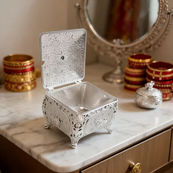 Metal_Traditional_Floral_Embossed_Storage_Box