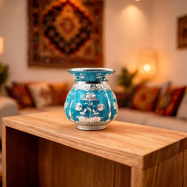 Metal_Decorative_Floral_Pattern_Blue_Vase