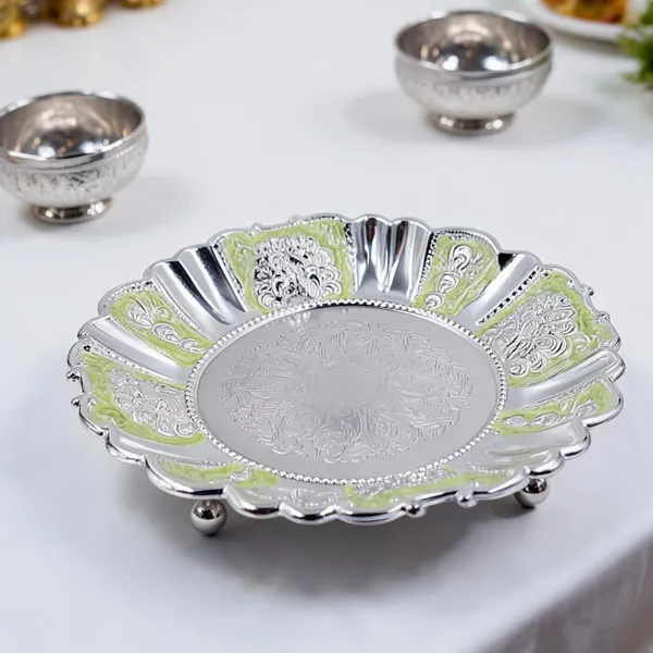Metal_Traditional_Floral_Embossed_Serving_Platter