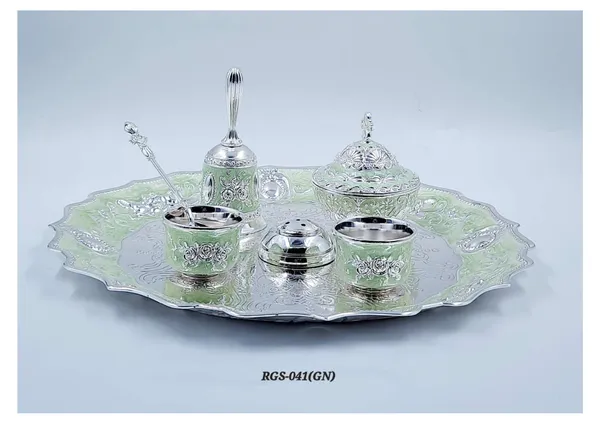 Metal_Traditional_Floral_Pooja_Thali