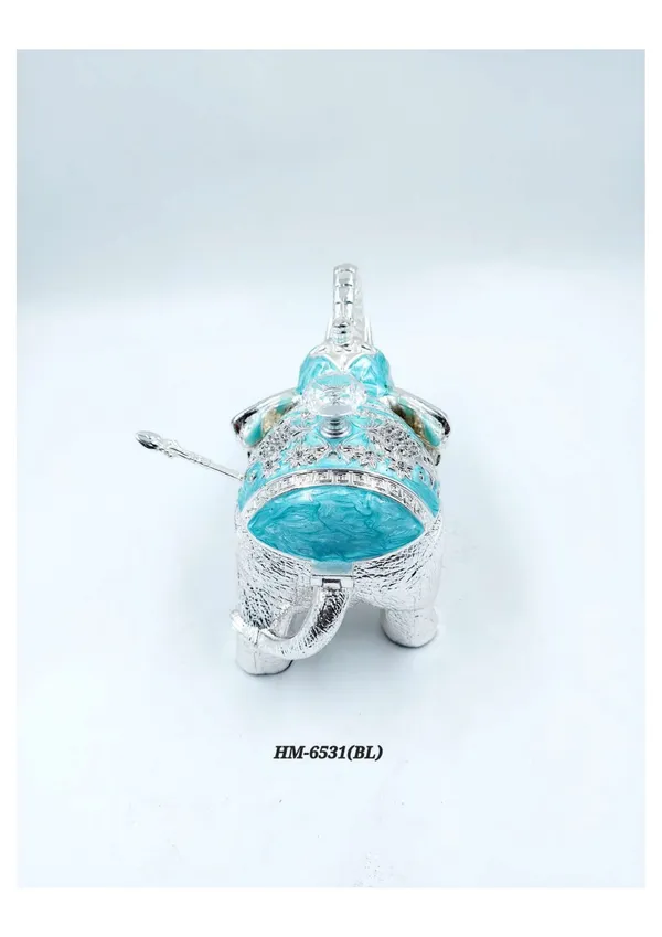 Metal_Ornate_Elephant_Decorative_Storage_Box_Silver